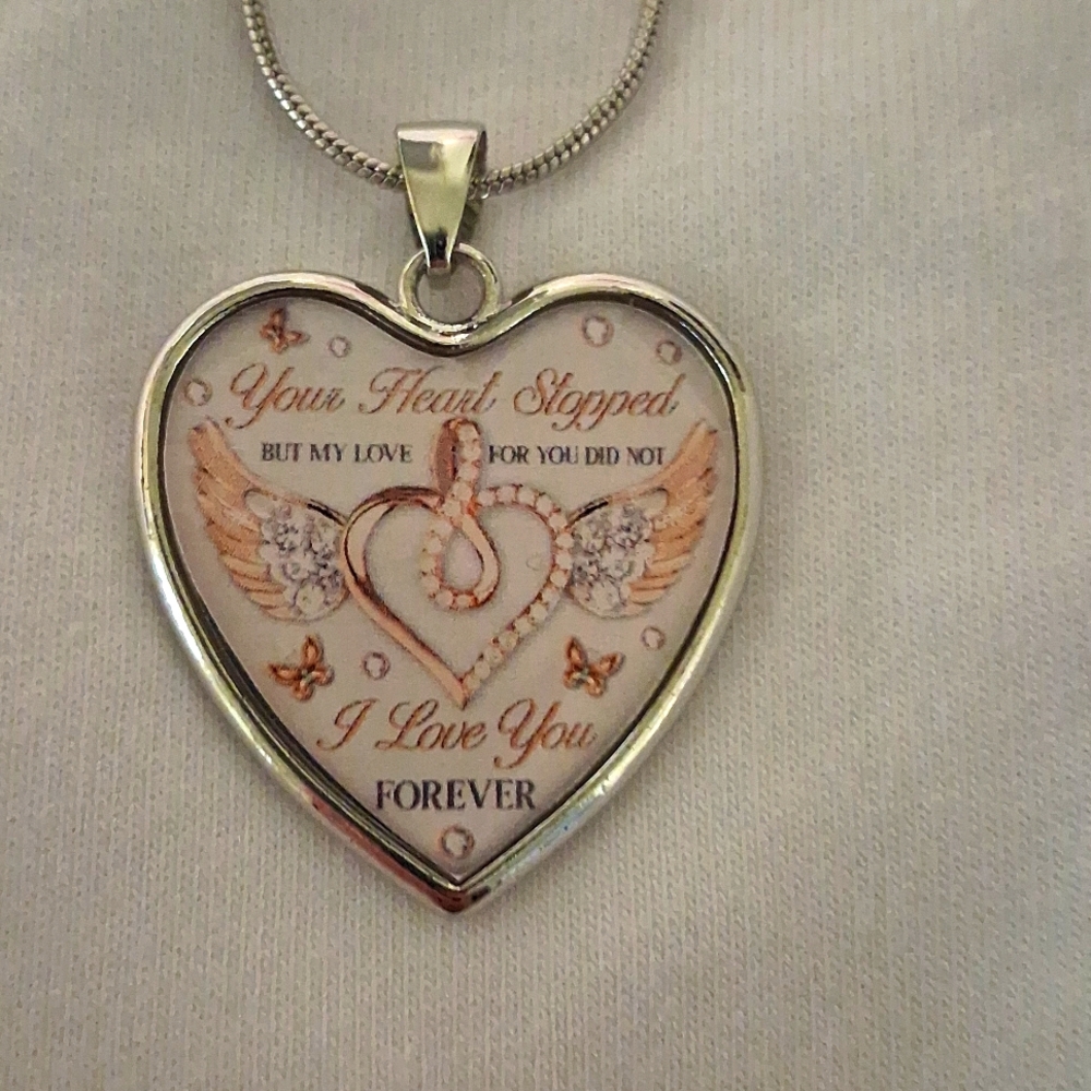 Elegant Silver and Gold Heart Necklace